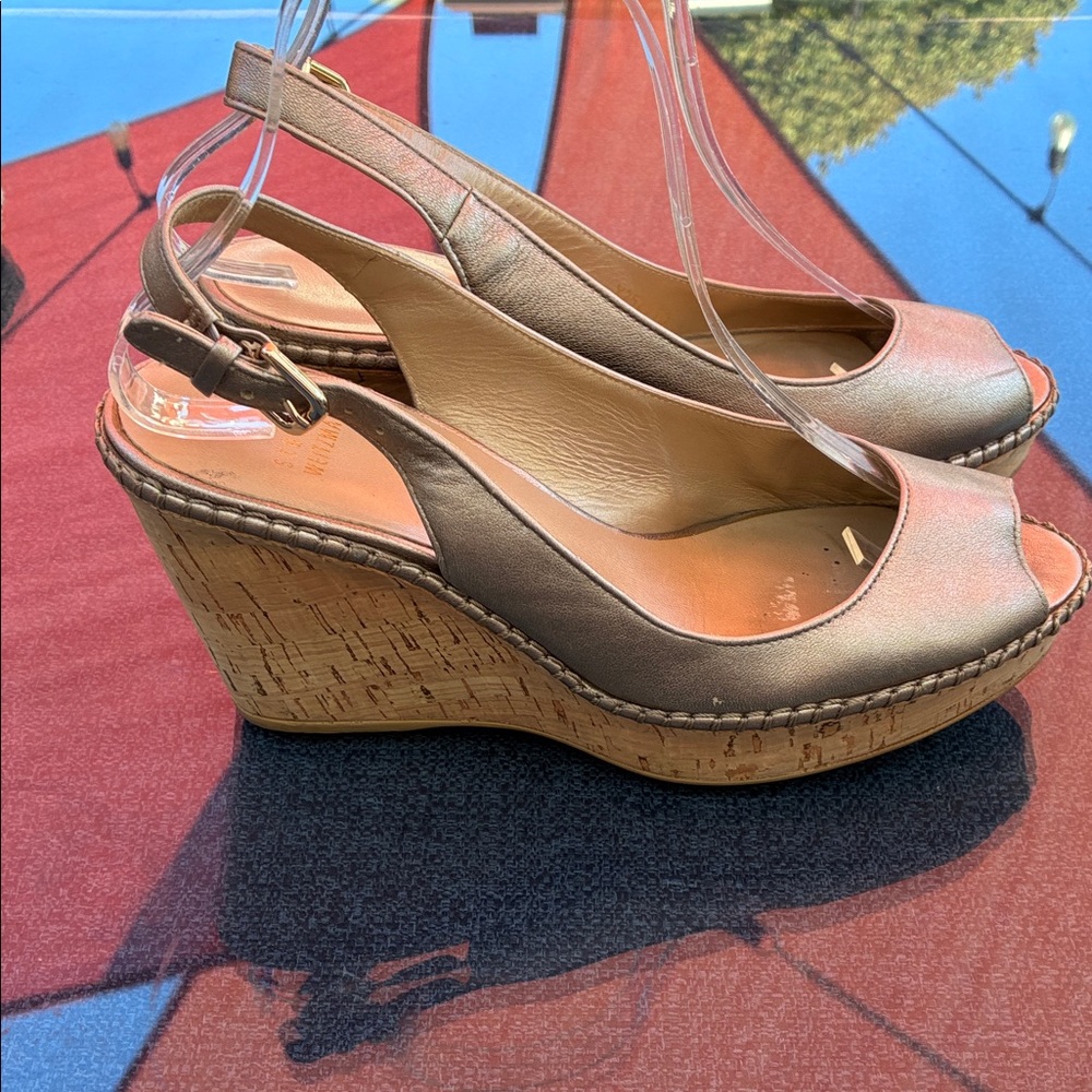 Stuart Weissman Elegant Brown Wedge Sandals